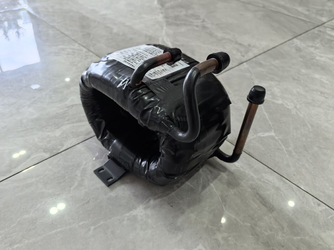 Υψηλή αντοχή στη διάβρωση Κοακσιαλικός εναλλάκτης θερμότητας με φλοιό από ανοξείδωτο χάλυβα Τύπος χαλκού και σωλήνας σε σωλήνα Τύπος δομής για την απόδοση