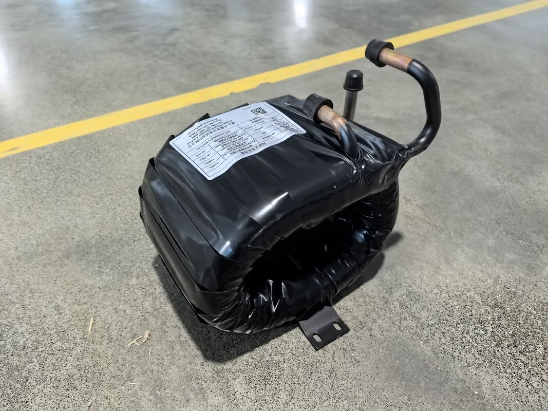 Σπειροειδής στροφή κατασκευής θερμόνερο ανταλλακτής θερμότητας σχεδιασμένο για την αποτελεσματική πρόληψη της κατάψυξης διασφαλίζοντας τη λειτουργία σε ψυχρά περιβάλλοντα